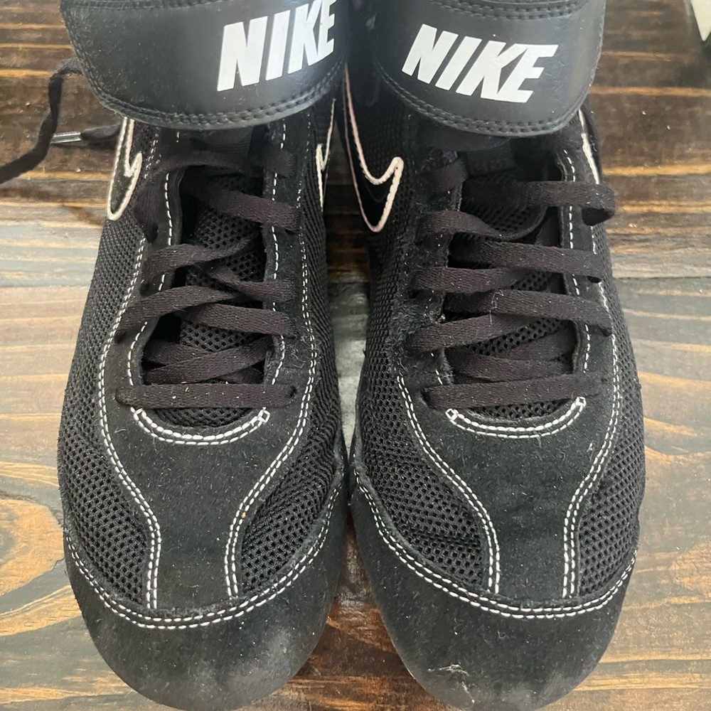 Nike size 8.5 Wrestling shoes